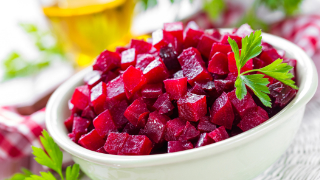 AKO SI VYROBIŤ FERMENTOVANÚ CVIKLU NA LIEČBU SRDCA A POSILNENIE IMUNITNÉHO SYSTÉMU